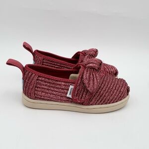 TOMS Kids Burgundy Knit glitter Slippers size 5